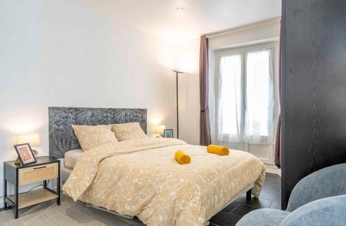 Carabacel Apartment | Modern and elegant, air-conditioned, city centre - HDP2