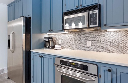 Highlands Cottage | Modern and Spacious Cottage Minutes to Main Street, Highlands, NC - NEW Listing