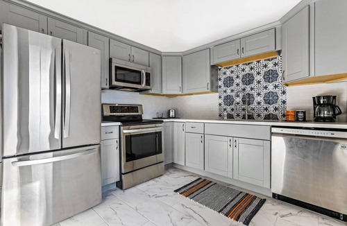 Faubourg Lafayette House | Modern and Spacious House | Heated Pool | Near FQ