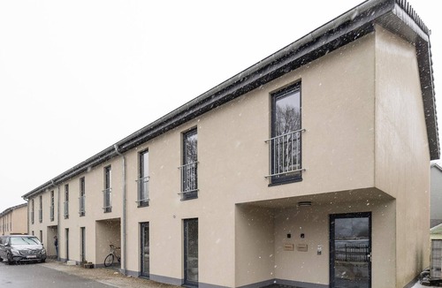 Buellingen Apartment | Modern and spacious vacation apartment near the Bütgenbach reservoir.