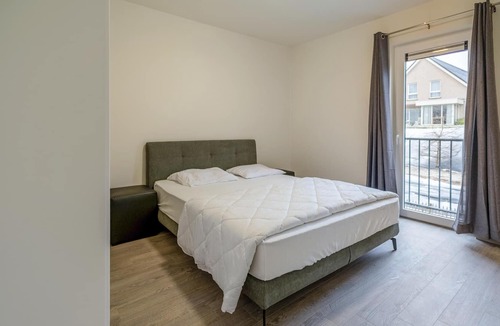 Buellingen Apartment | Modern and spacious vacation apartment near the Bütgenbach reservoir.
