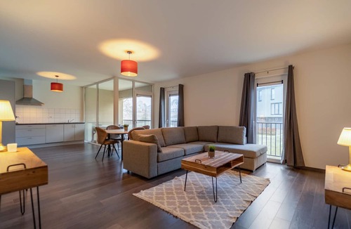 Buellingen Apartment | Modern and spacious vacation apartment near the Bütgenbach reservoir.