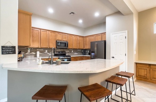 Anthem House | Modern Anthem Allure - Perfect Home Away From Home