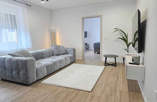 Ramstein-Miesenbach Apartment | Modern apartment in the heart of Ramstein
