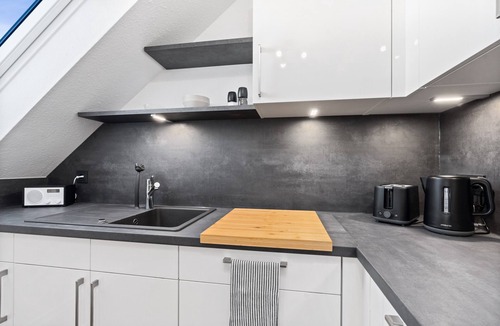 Friedrichshafen Apartment | Modern Apartment Lio - Nearby Lake and City Center with Wi-Fi