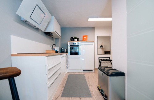 Weigenheim Apartment | Modern apartment (40 sqm) with private terrace in the Mediterranean garden
