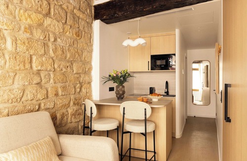 Saint-Victor Apartment | Modern Apartment -ac-1br-4p-pantheon