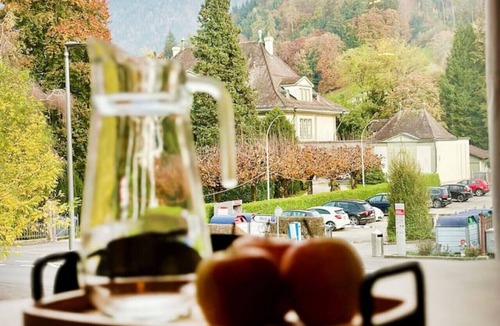 Central Interlaken Apartment | Modern Apartment Balcony AC Interlaken West