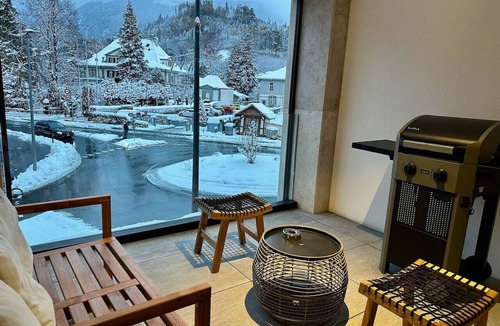 Central Interlaken Apartment | Modern Apartment Balcony AC Interlaken West