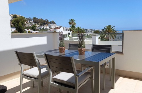 La Parata Apartment | Modern Apartment with Wifi in Frontline Complex with Pool, & private parking