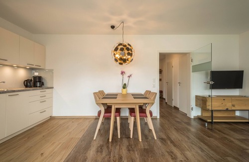 Eriskirch Apartment | Modern Apartment “Ferienwohnung 1” close to Lake Constance with Wi-Fi