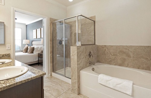 Pflugerville Apartment | Modern Apartment in Prime Location (ID9484X05)