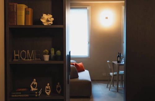Oltretorrente Apartment | Modern apartment in downtown Parma, WiFi and comfort