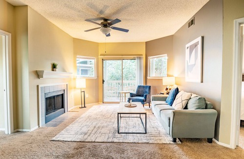 Blue Ash Apartment | Modern Apartment in Prime Location (ID2947X30)