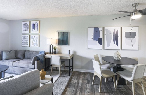 Tucson Apartment | Modern Apartment in Prime Location (ID9969X04)