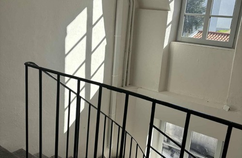 Combronde Apartment | Modern apartment in the heart of the Auvergne. 10 min from Les Termes de Châtel-Guyon.