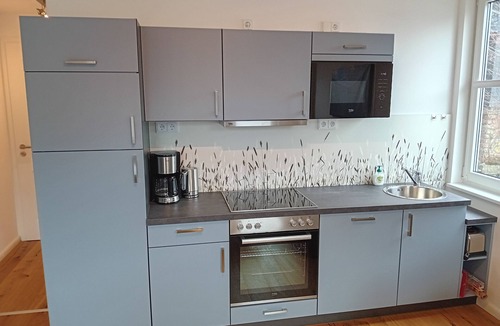 Lauscha Apartment | Modern apartment in the glass town of Lauscha with terrace, beautiful nature & mountain views