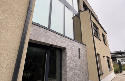 Viernheim Apartment | Modern apartment in Viernheim