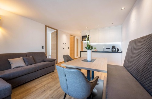 Bressanone Apartment | Modern Apartment "Nice 3" in the Center of Bressanone/Brixen