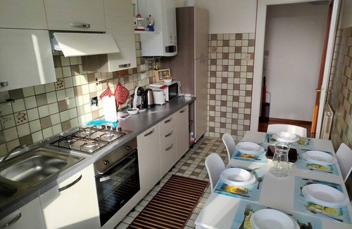 Citta Nuova-Barriera Nuova-San Vito-Citta Vecchia Apartment | Modern apartment on the Rive