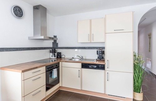 Sarentino Apartment | Modern Apartment "Reider" with Mountain View, Wi-Fi, Balcony & Sauna