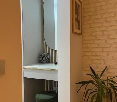 Tecuci Apartment | Modern Apartment