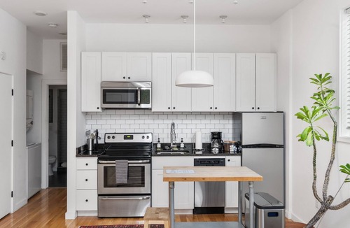 Monroe Ward Apartment | Modern Apartment- Walk to Convention Center- Deck- Off-Street Parking