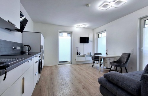 Ibbenbueren Apartment | Modern apartment with terrace & garden, parking & 24h self-check-in