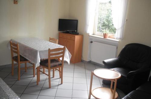 Lirstal Apartment | Modern apartment with 2 bathrooms in Lirstal