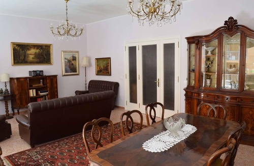 Quartiere XXVIII Monte Sacro Alto Apartment | modern apartment with a classic flair close to amenities