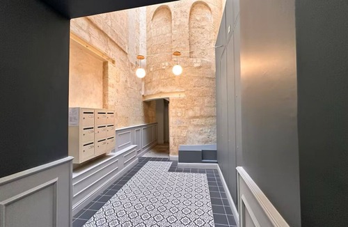 Capucins - Victoire Apartment | Modern apartment with Bordeaux charm in city center