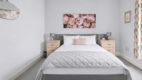 Rothesay Apartment | Modern Apartment with Garden