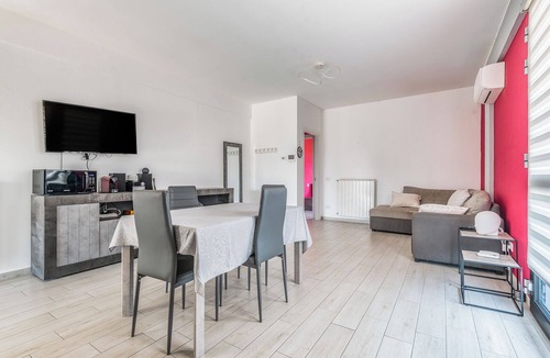 Bareggio Apartment | Modern apartment with private terrace - between Milan and Rho Fiera
