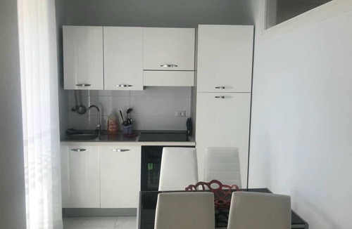 Molveno House | MODERN APARTMENT WITH LAKE VIEW