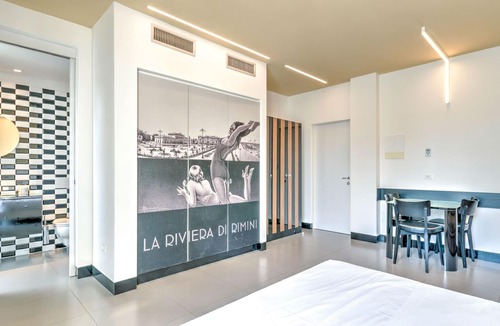 Viserbella Apartment | Modern Apartment with Spa in Rimini Italy