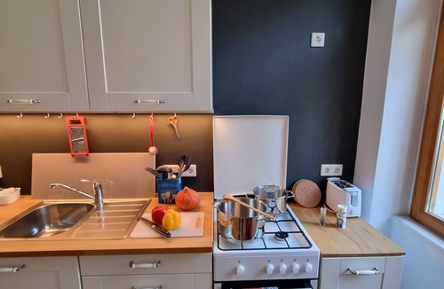Hernals Apartment | Modern apartment with large balcony 110m²/free garage with e-charging station