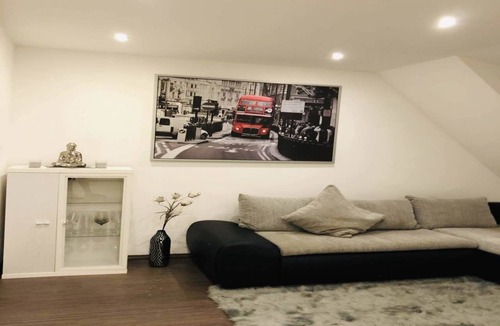 Wolfsburg House | Modern Apartment Wolfsburg City Center beside VW 24h Netflix