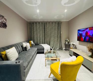 Port Elizabeth Apartment | Modern apartments