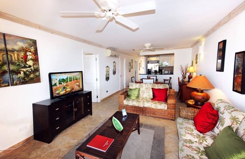 St. Lawrence Gap Apartment | Modern Apt Near Beach in St. Lawrence Gap - Terraces 402