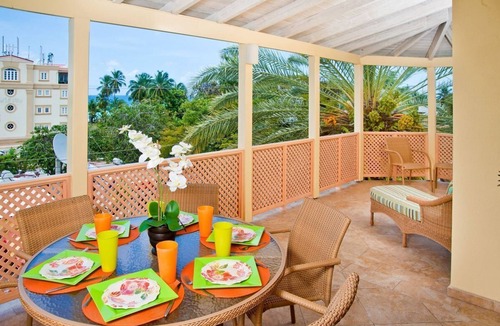 St. Lawrence Gap Apartment | Modern Apt Near Beach in St. Lawrence Gap - Terraces 402