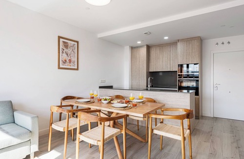 Palma-Palmilla Apartment | Modern Apt with Shared Terrace