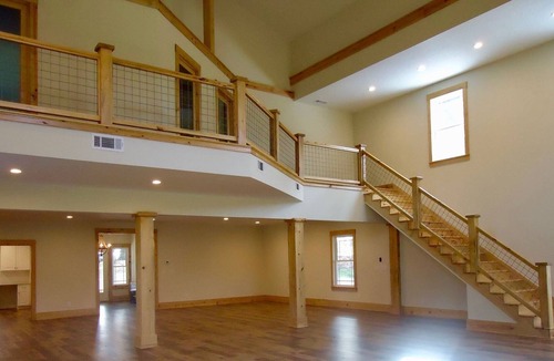 Farmington House | Modern barn home or event place in a quiet setting on a 5 acre lot