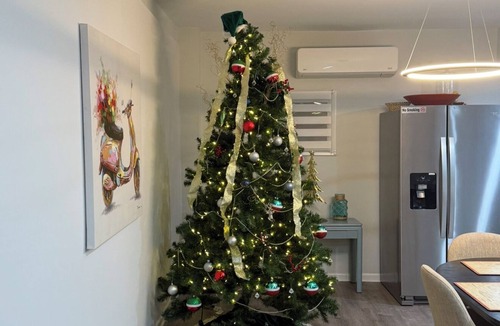 Long Branch House | Modern beach apartment 1.0 mile to the beach.