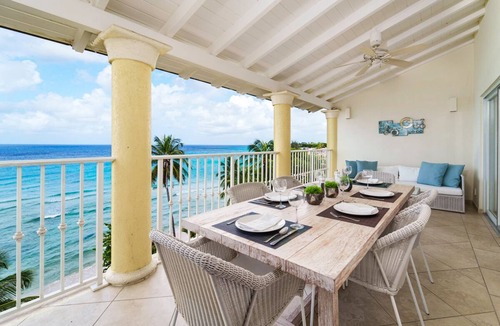 Dover Apartment | Modern Beachfront Condo with Pool - Sapphire 517