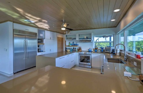 Melbourne Beach House | Modern Beach House with pool. Amazing sunrises