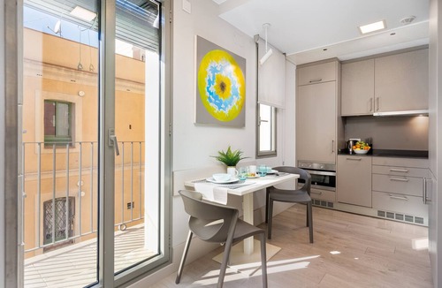 Barceloneta Apartment | Modern Beachfront Apartment with Balcony & Stunning Sea Views in Barceloneta