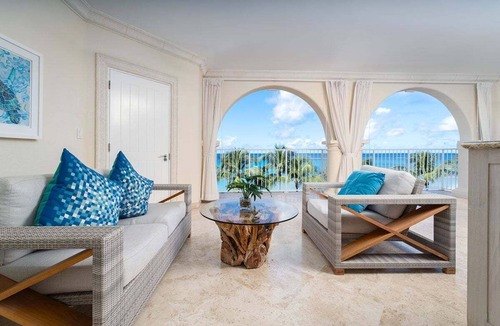 Little Battaleys House | Modern Beachfront Condo - St Peter's Bay 402 (2 bed)