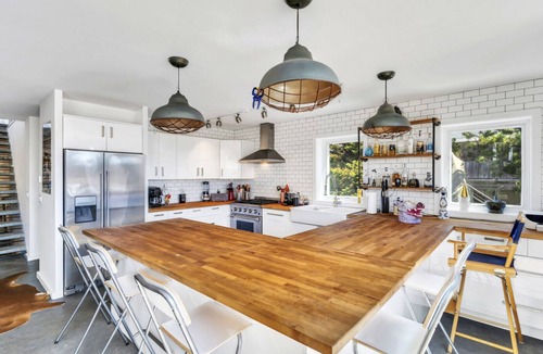 Napeague House | Modern beachfront home, stunning Atlantic ocean views, rooftop terrace,.