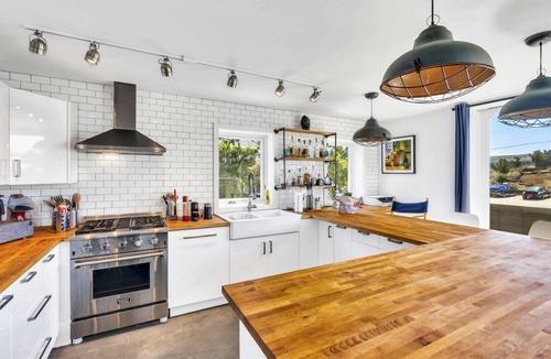Napeague House | Modern beachfront home, stunning Atlantic ocean views, rooftop terrace,.