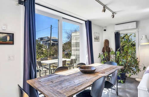 Napeague House | Modern beachfront home, stunning Atlantic ocean views, rooftop terrace,.
